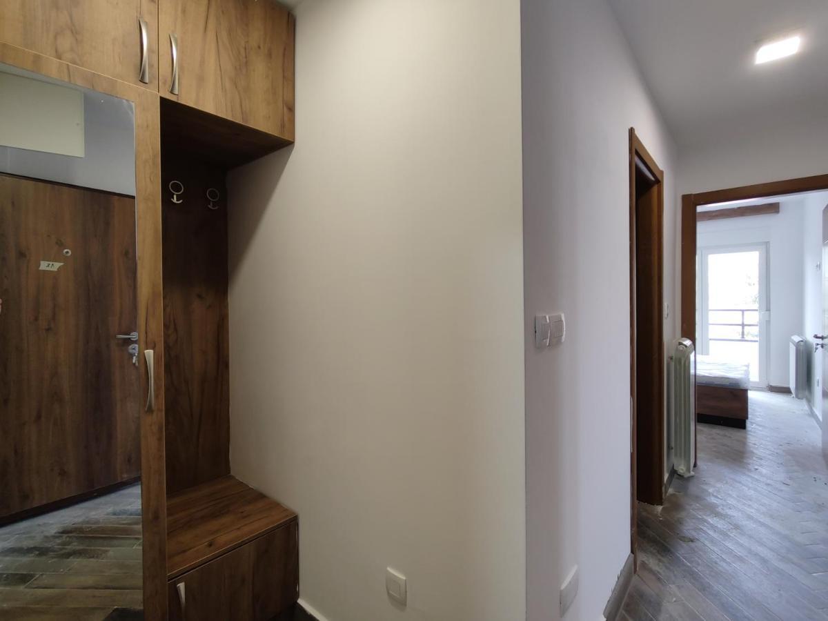 Apartments & Restaurant Pirlitor 자블야크 외부 사진